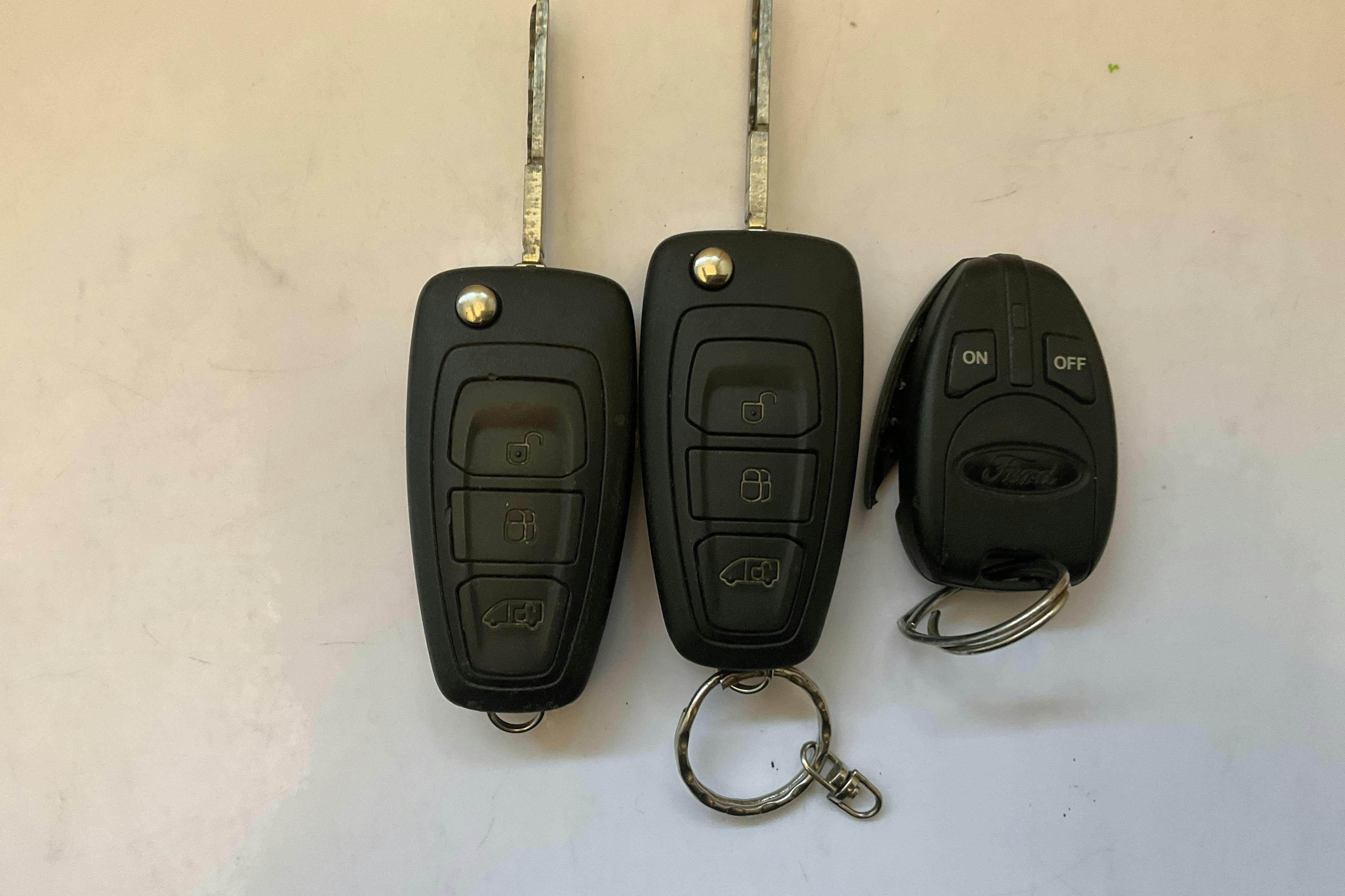 Vehicle Image 13