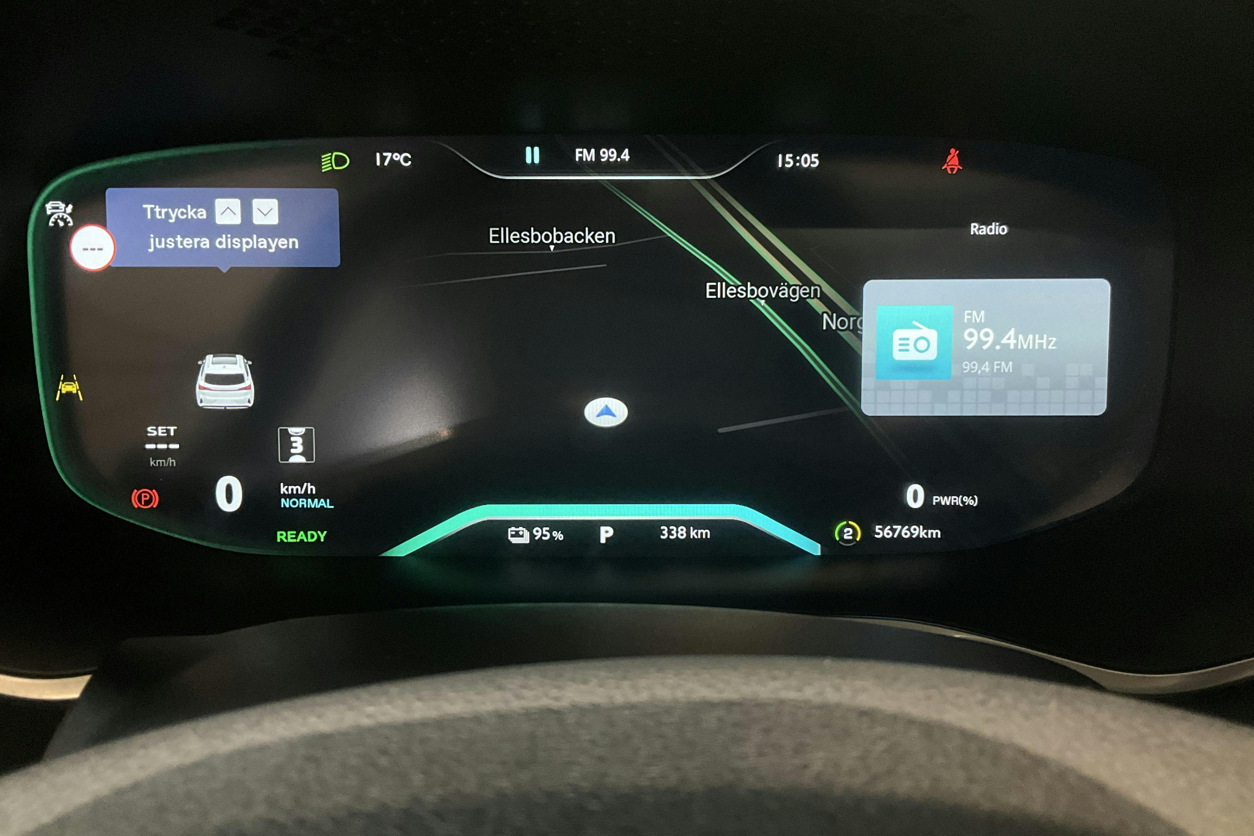 Vehicle Image 10