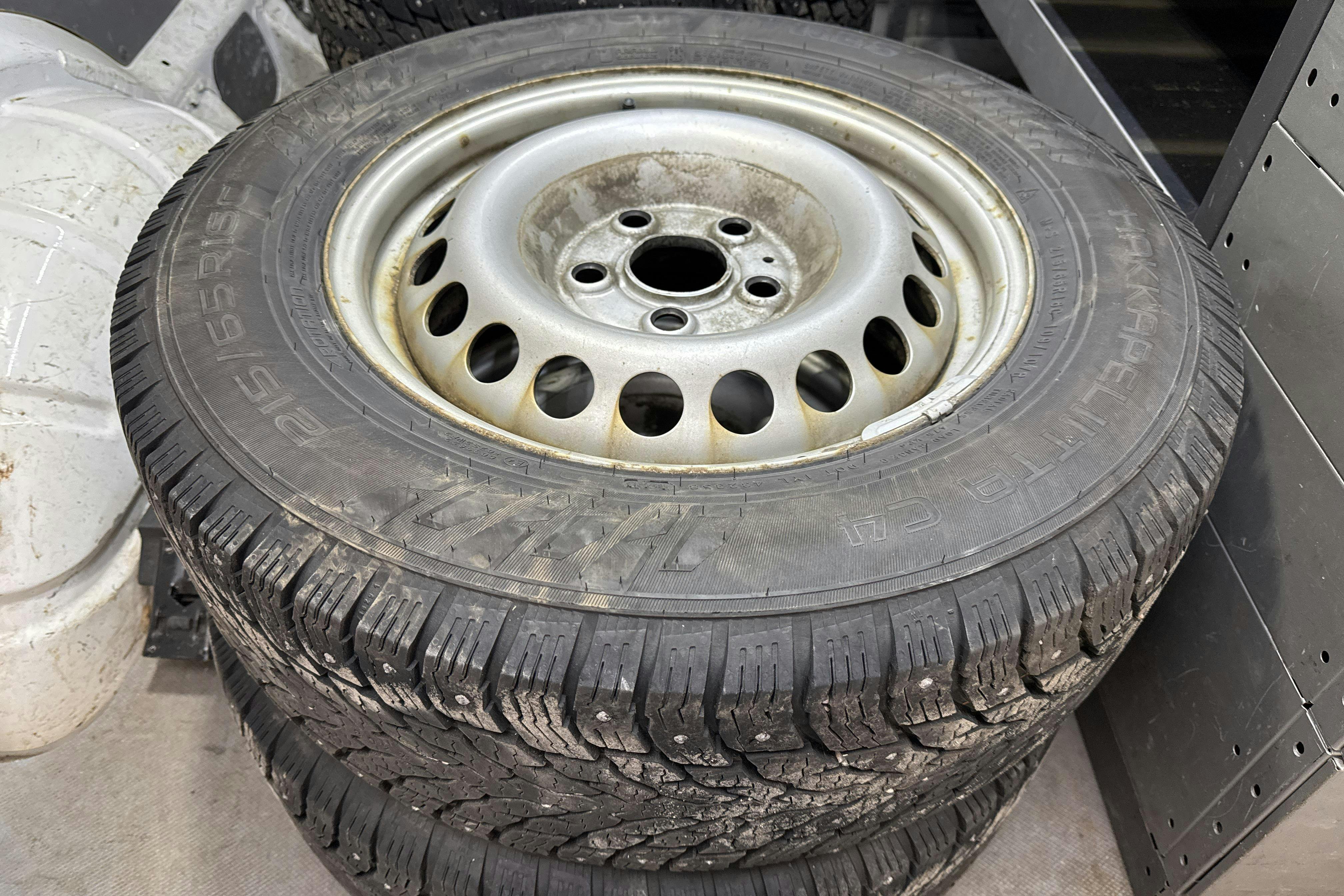 Vehicle Image 14