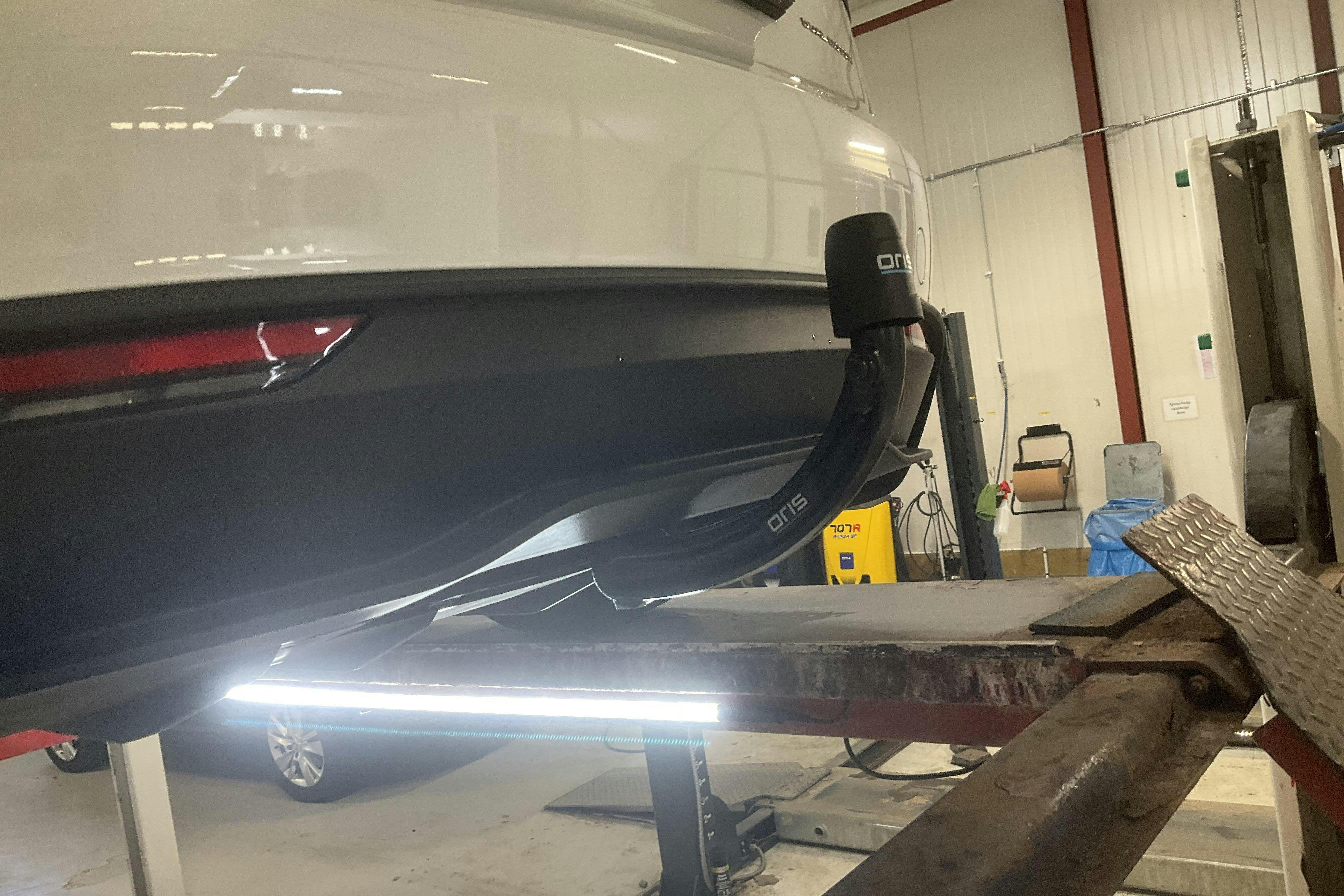 Vehicle Image 15