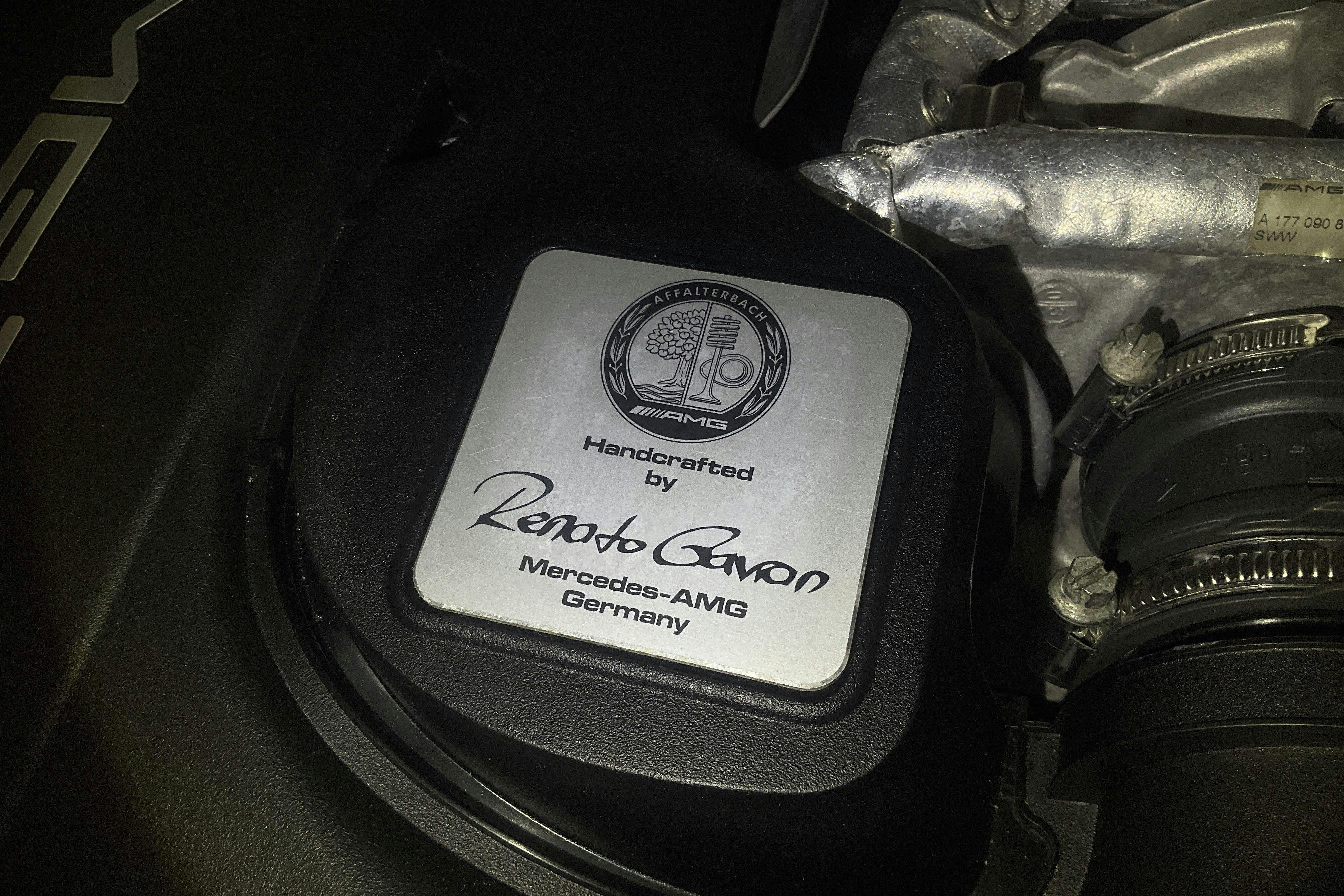 Vehicle Image 19