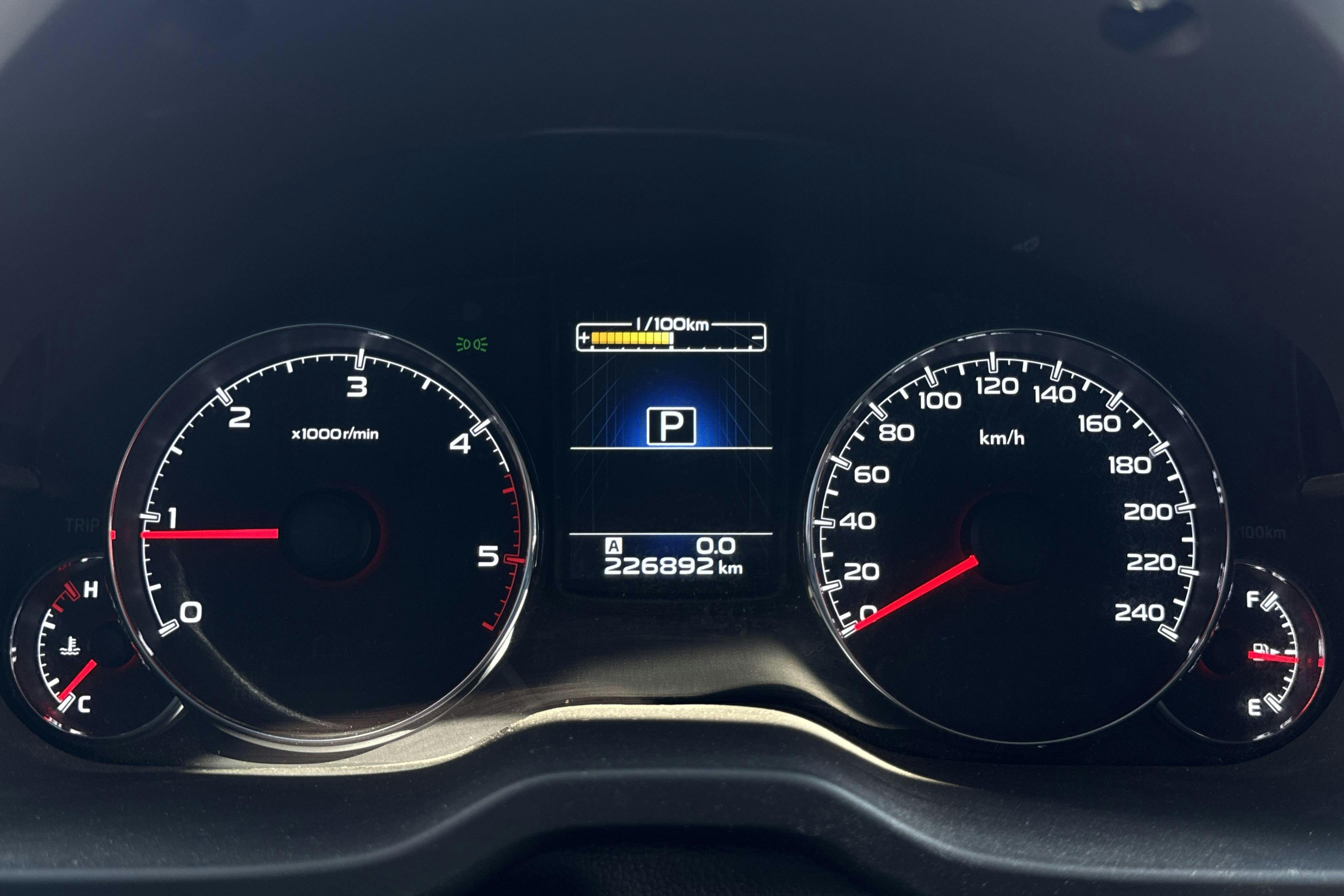 Vehicle Image 10