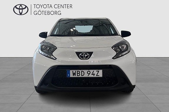 Vehicle Image 7