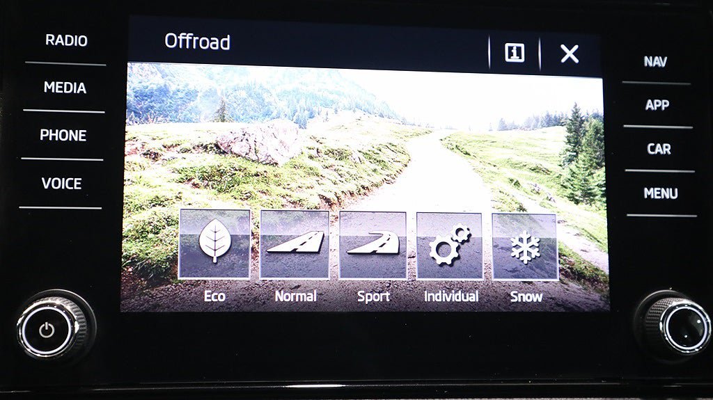 Vehicle Image 14