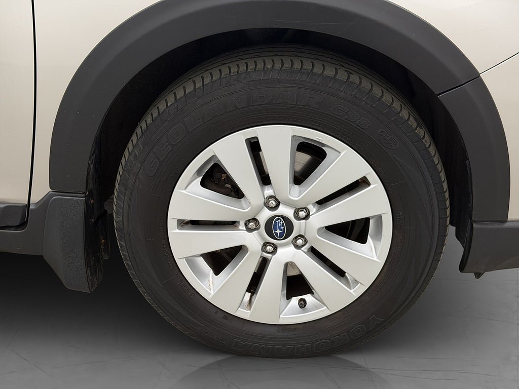 Vehicle Image 30
