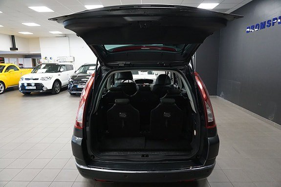 Vehicle Image 26