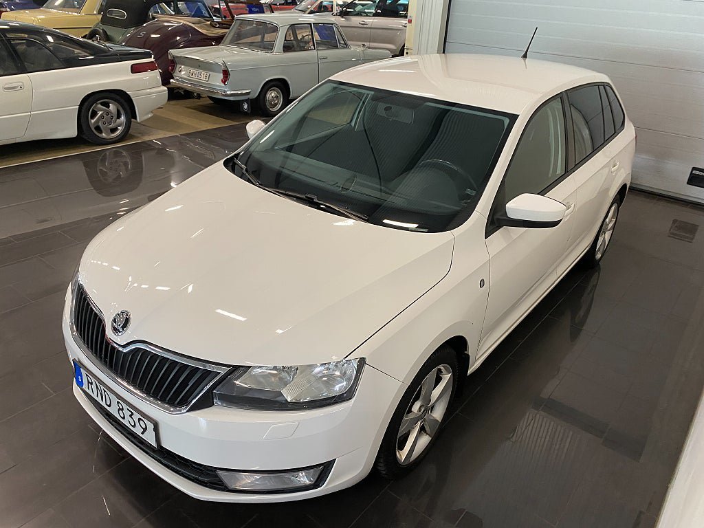 Vehicle Image 7