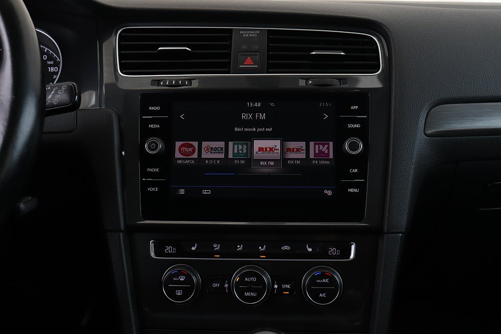 Vehicle Image 13