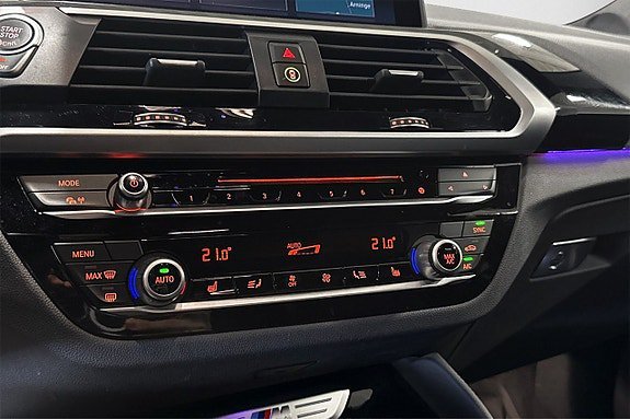 Vehicle Image 27
