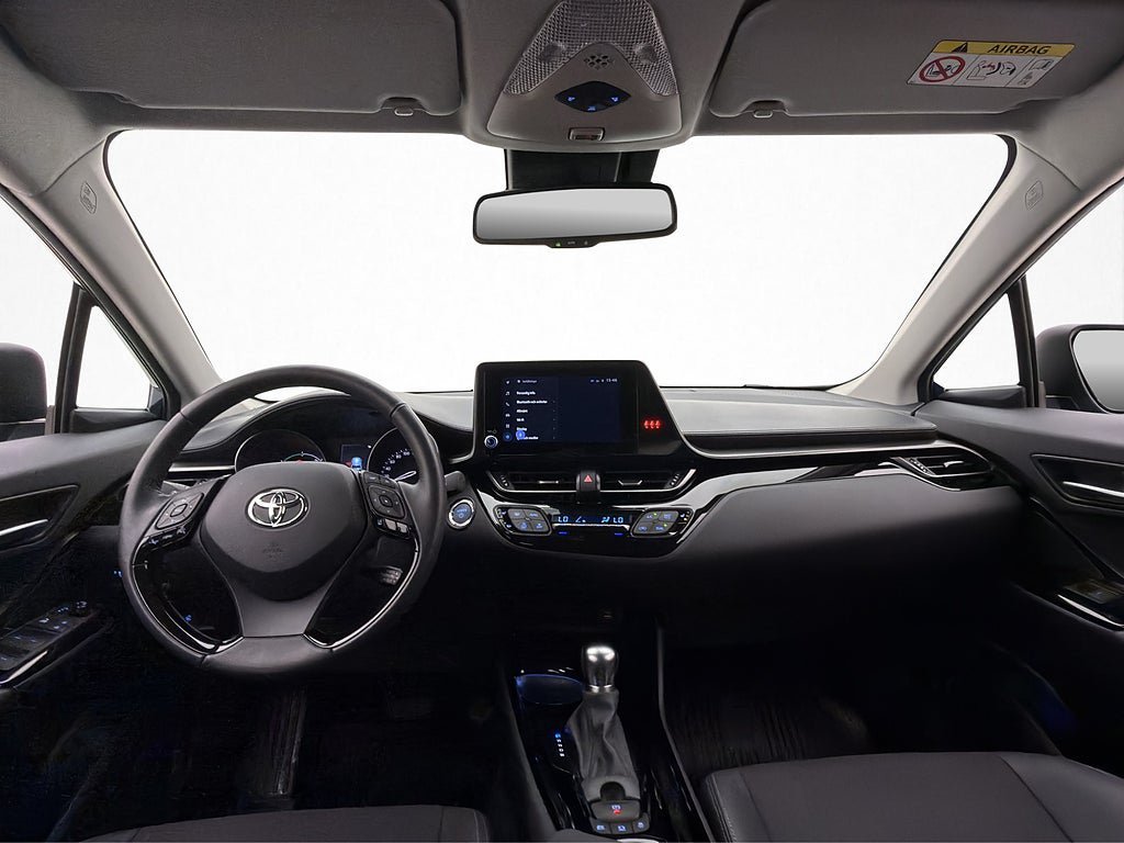Vehicle Image 11