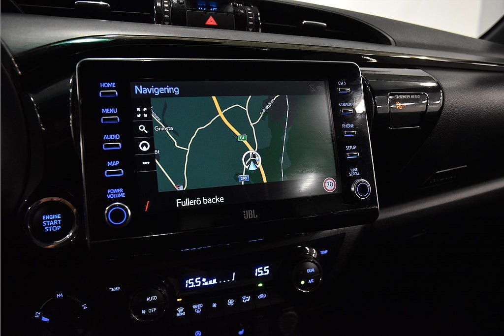 Vehicle Image 19