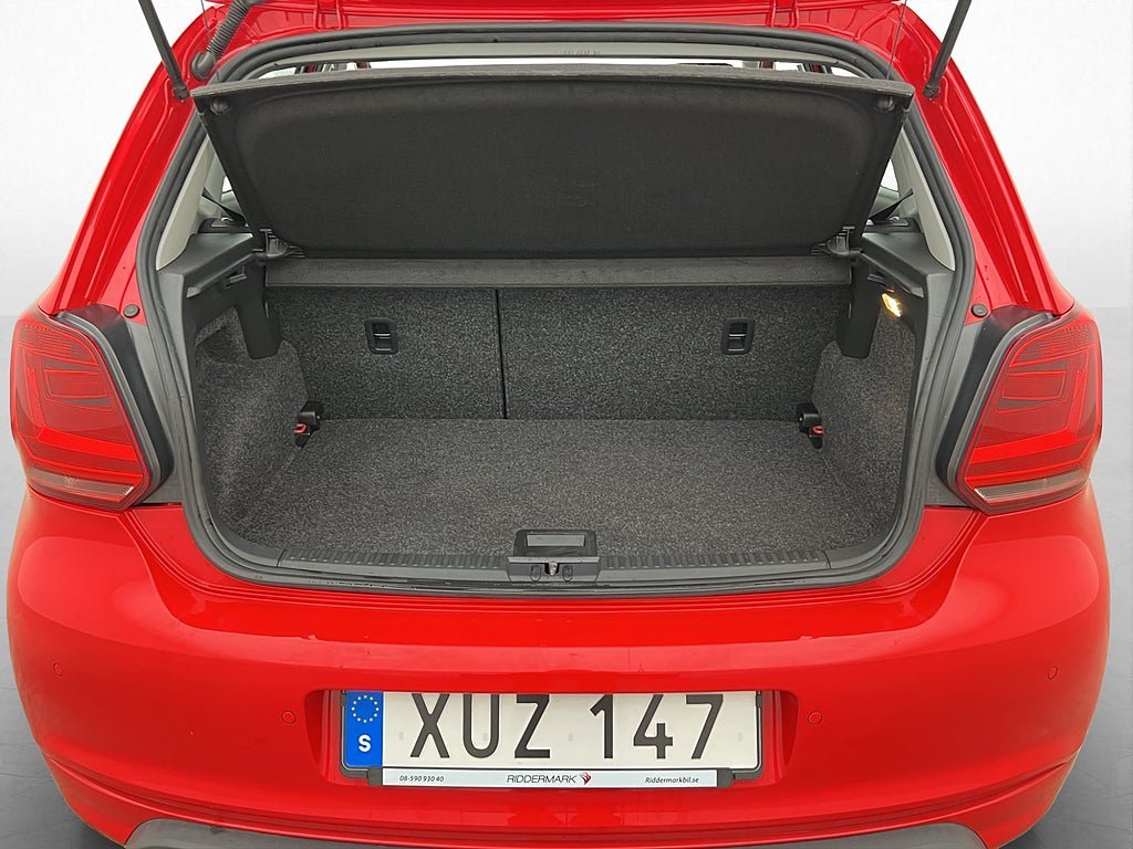 Vehicle Image 19