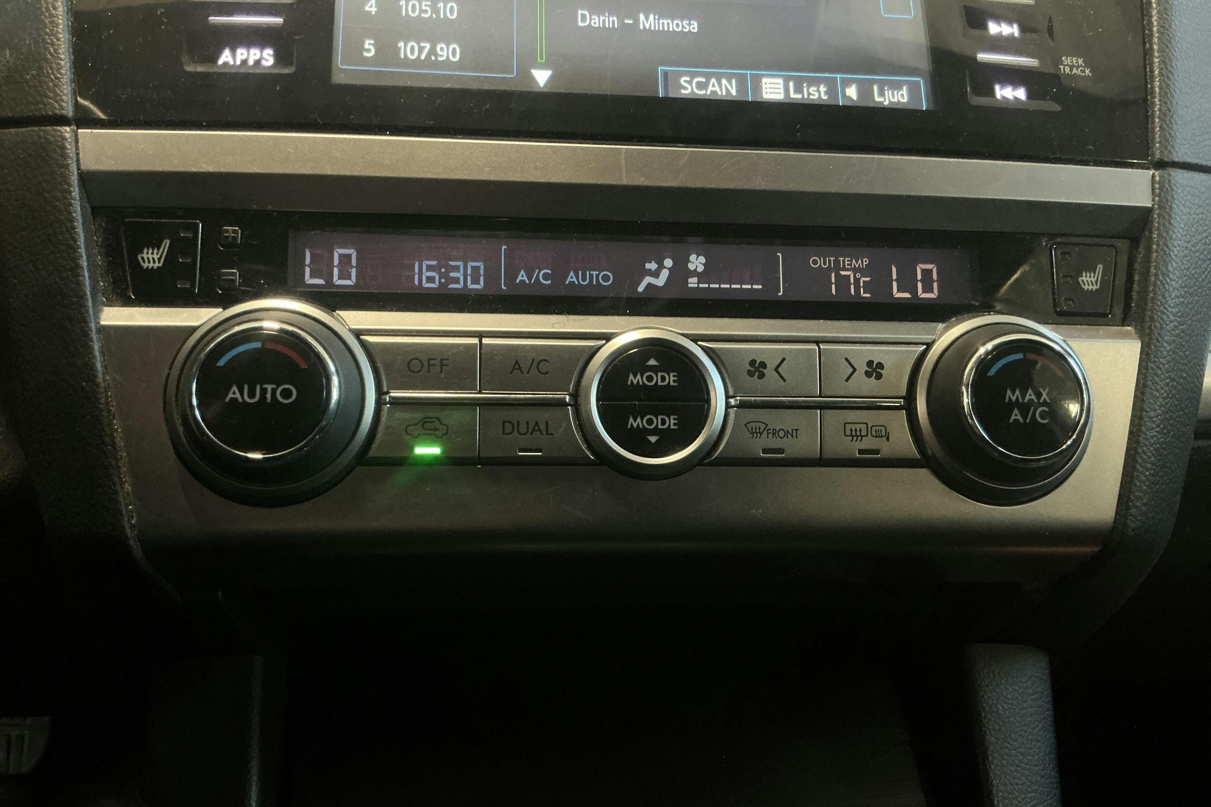 Vehicle Image 14