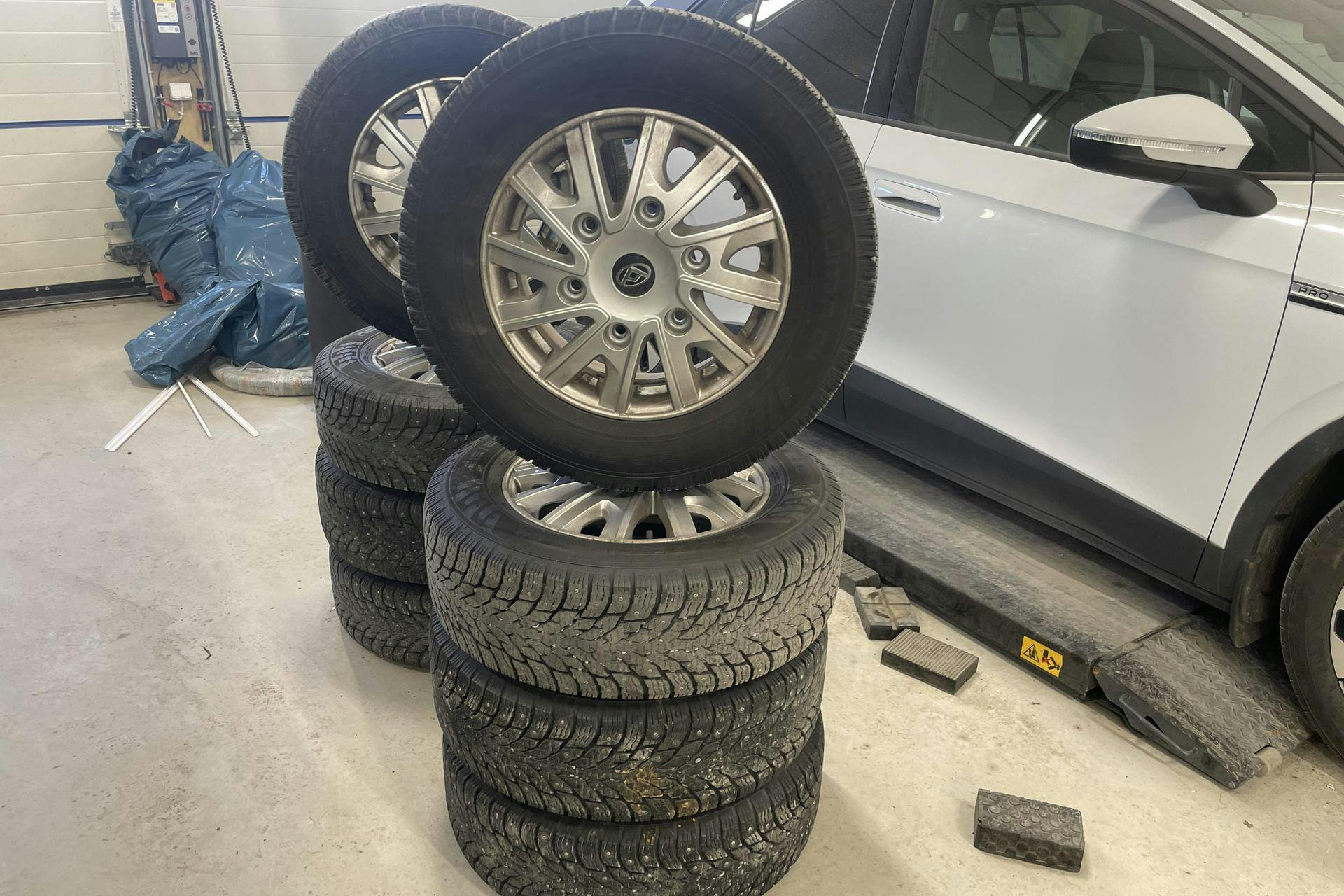 Vehicle Image 20
