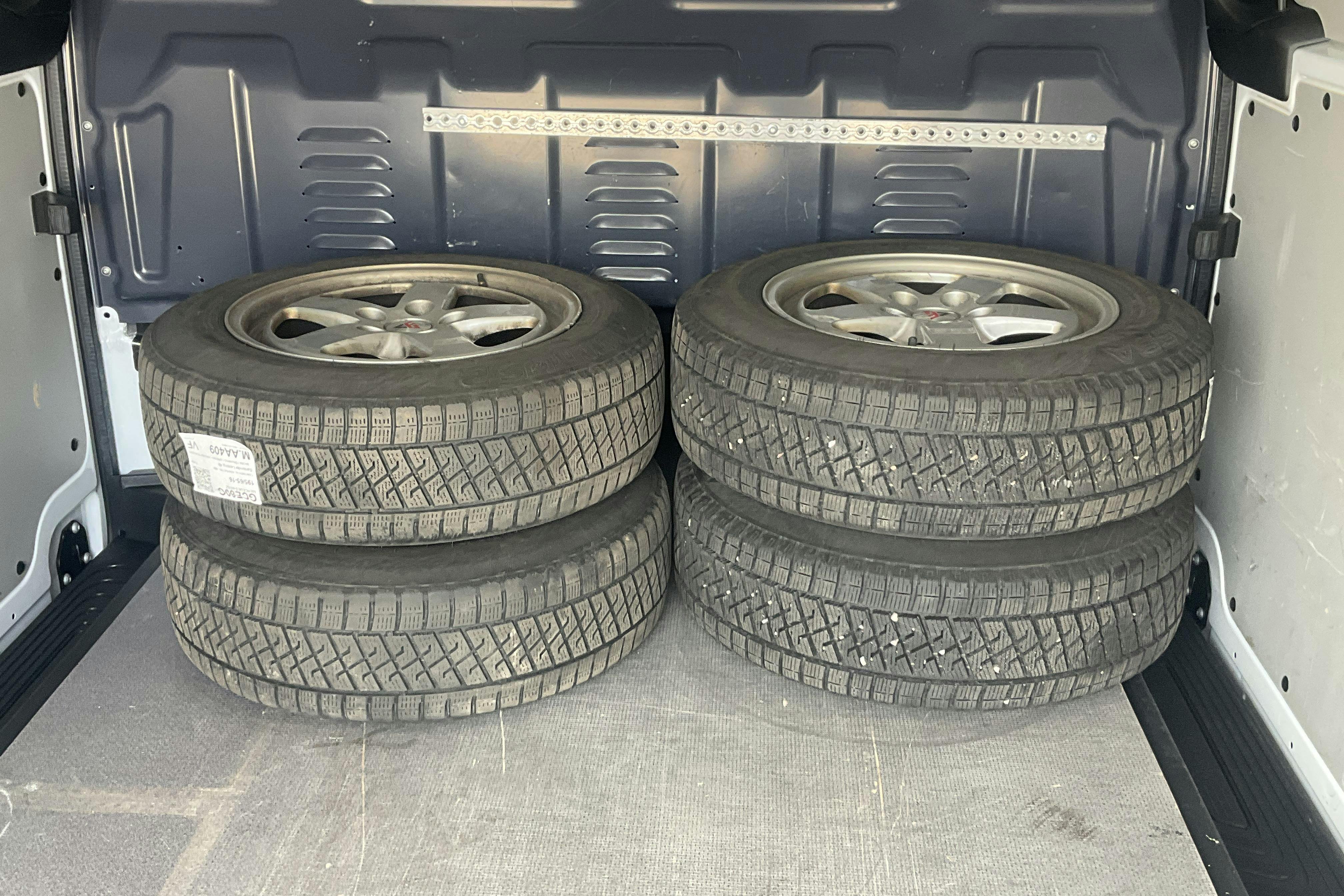 Vehicle Image 11