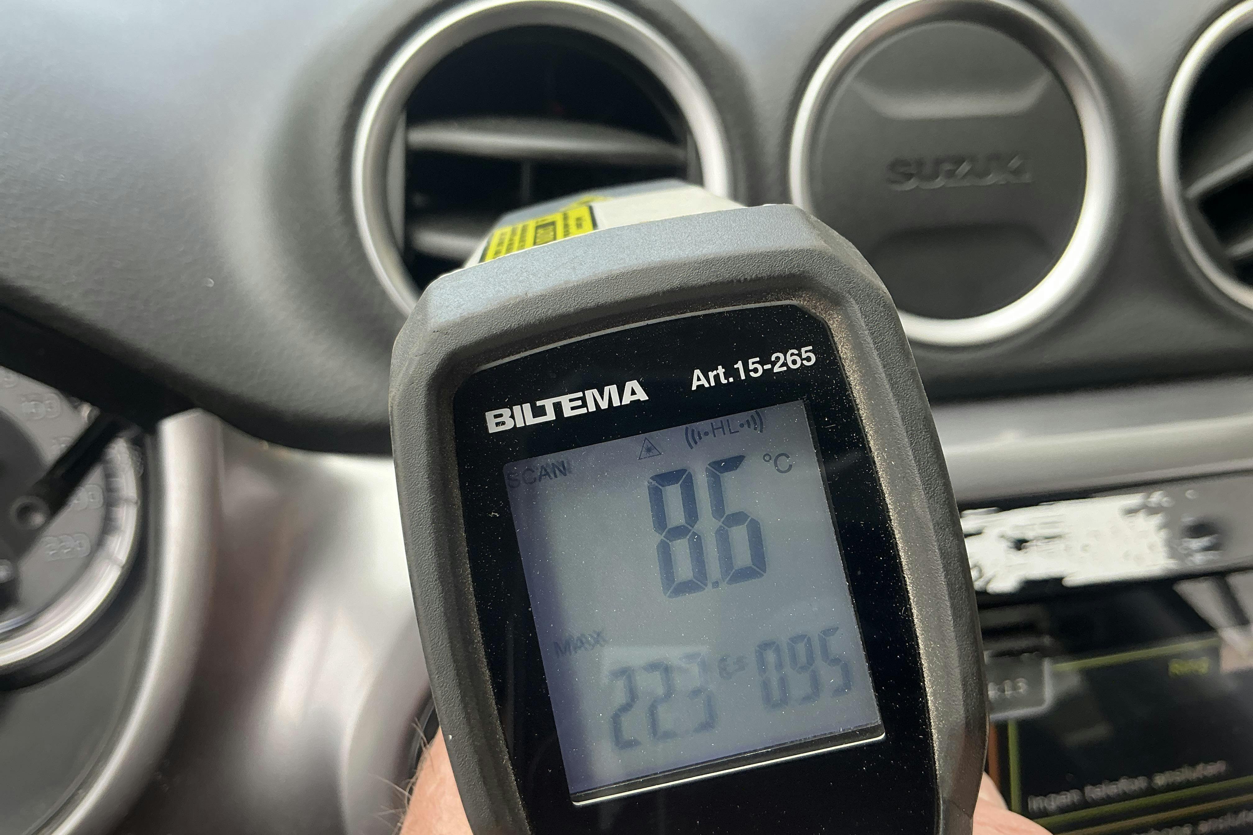Vehicle Image 14