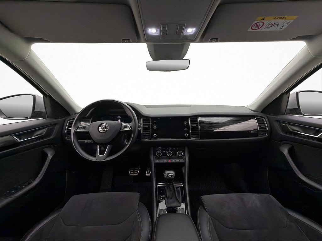 Vehicle Image 13