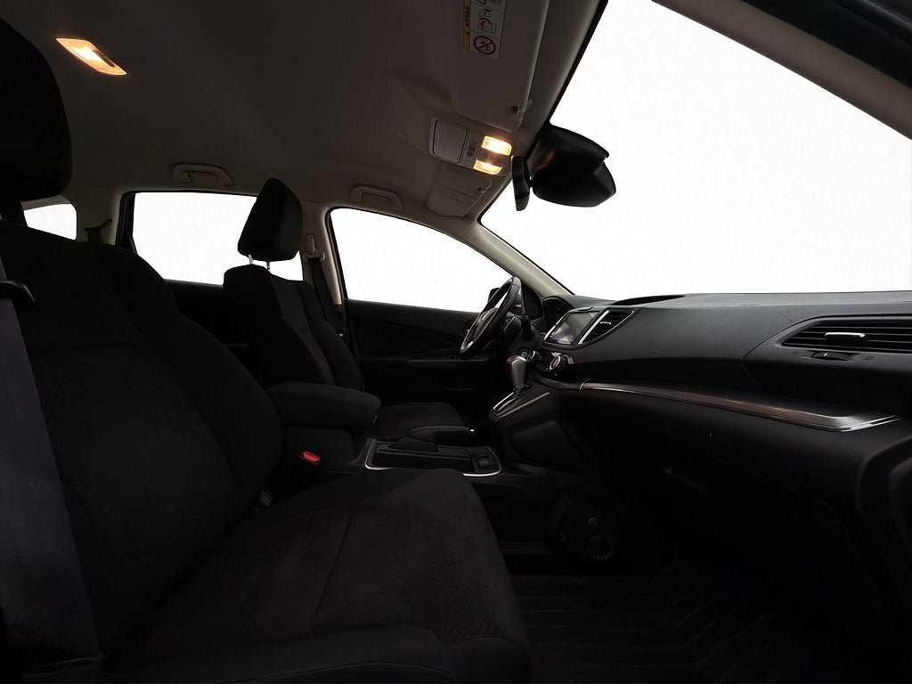 Vehicle Image 25