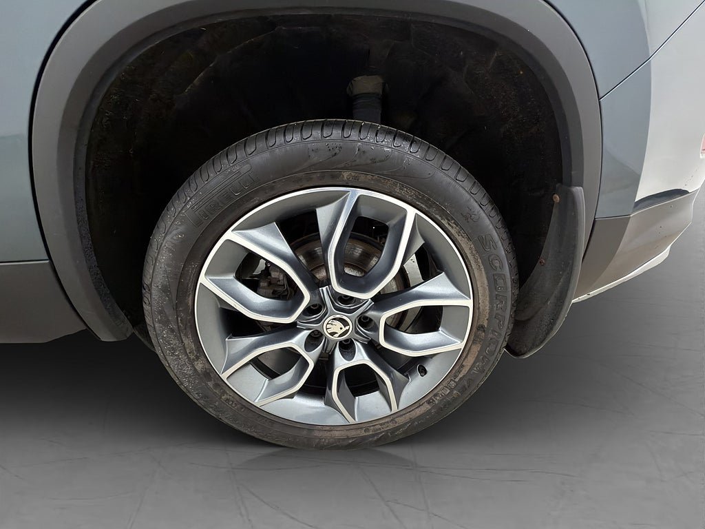 Vehicle Image 31