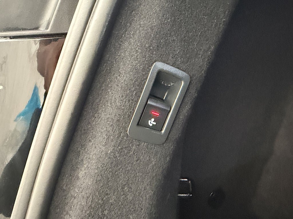 Vehicle Image 35