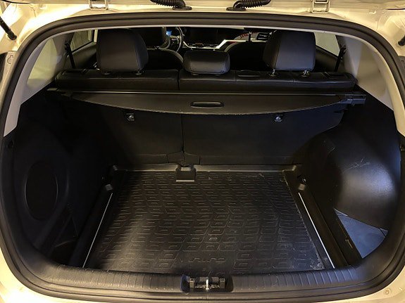 Vehicle Image 23