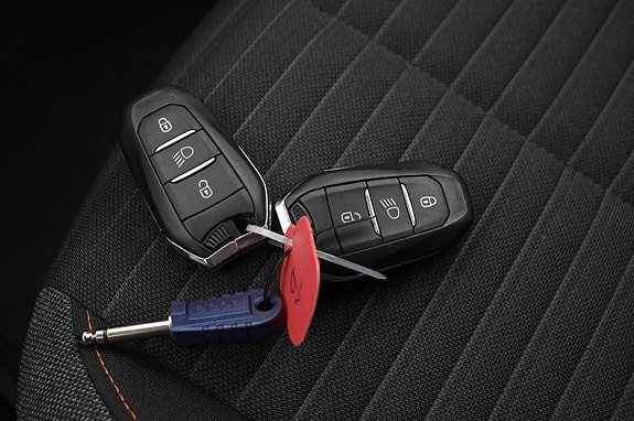 Vehicle Image 20