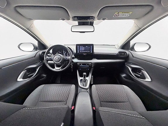 Vehicle Image 15