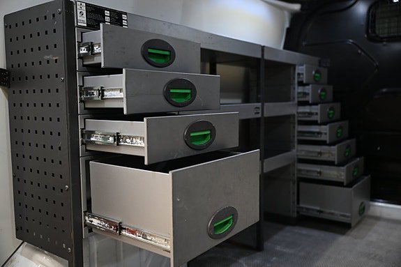Vehicle Image 9