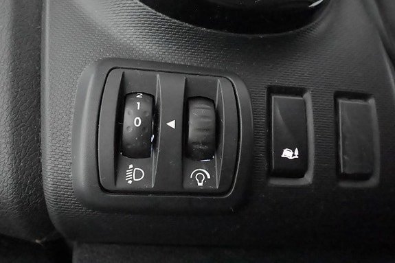 Vehicle Image 26