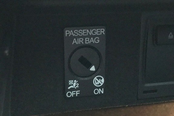 Vehicle Image 25