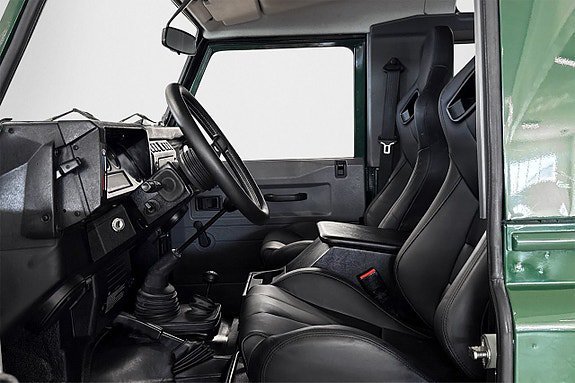 Vehicle Image 8