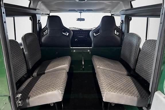 Vehicle Image 23