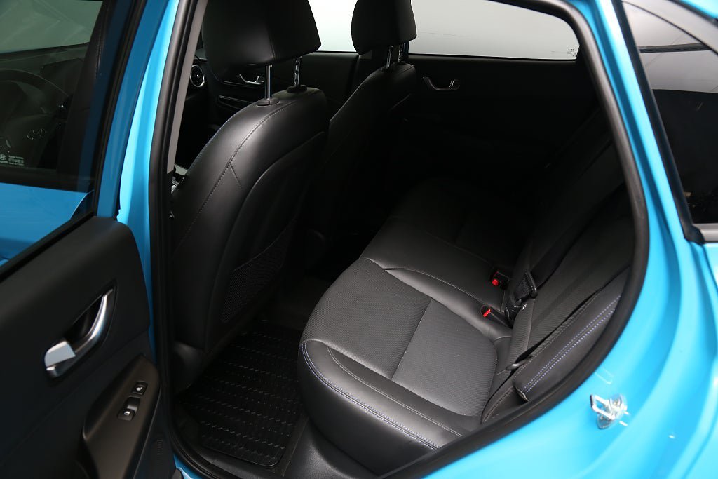 Vehicle Image 26