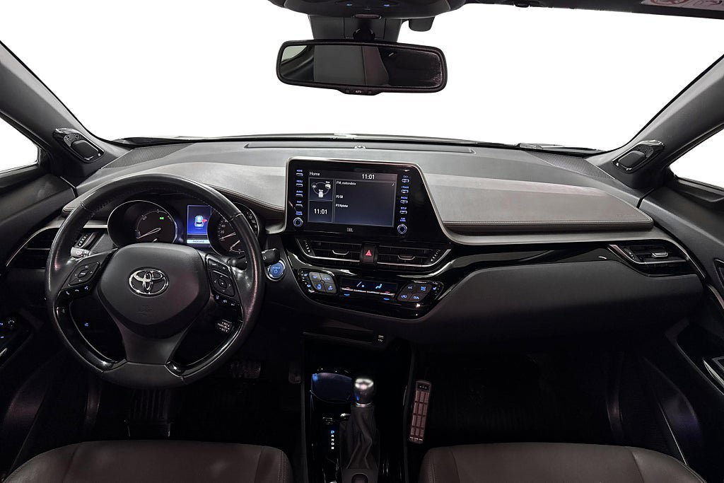 Vehicle Image 8