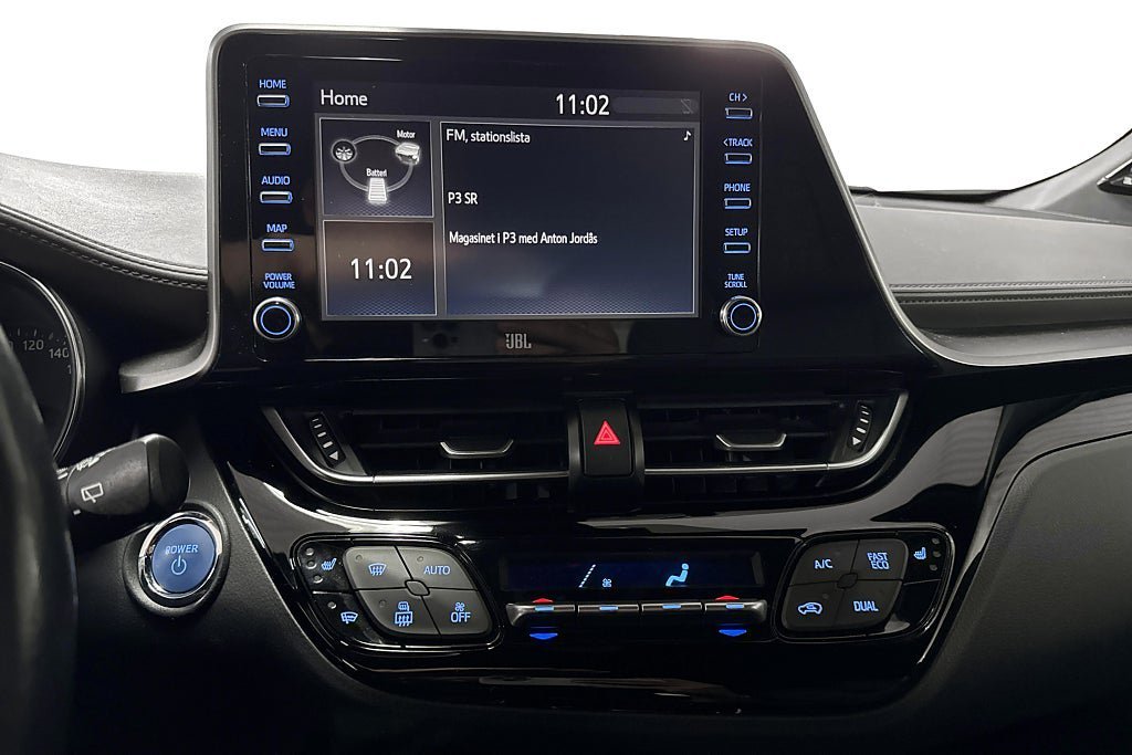 Vehicle Image 11