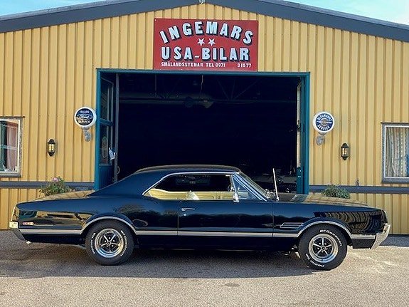 Vehicle Image 24