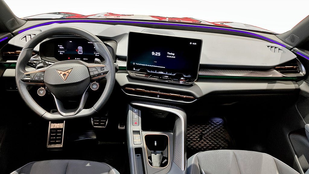 Vehicle Image 10