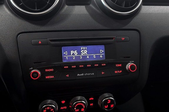 Vehicle Image 28