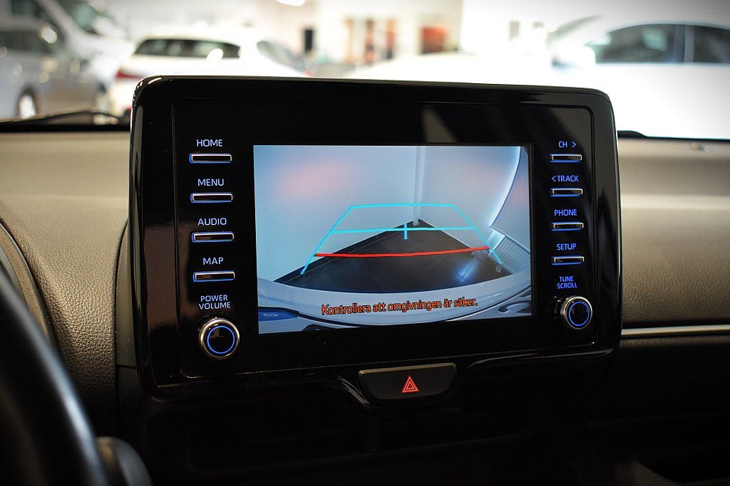 Vehicle Image 15