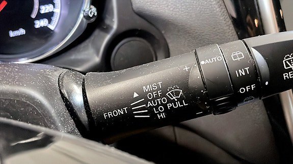Vehicle Image 17