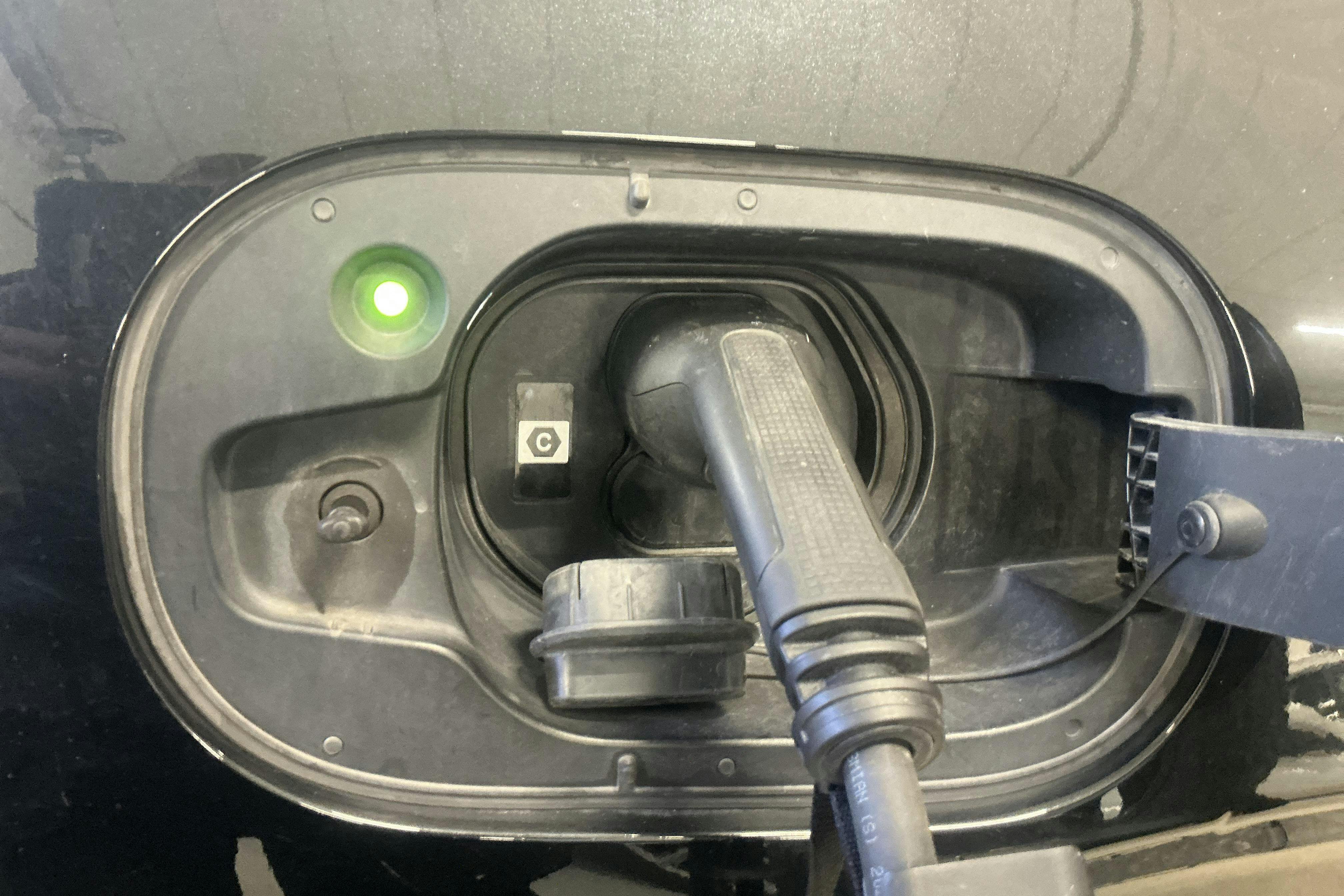 Vehicle Image 17