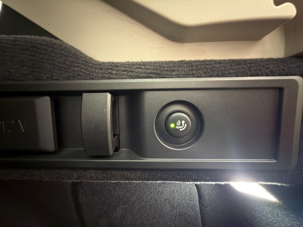 Vehicle Image 29