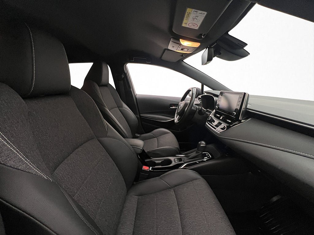 Vehicle Image 23