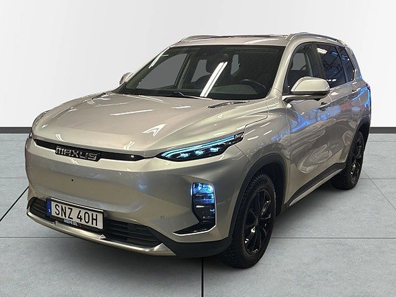 Vehicle Image 16