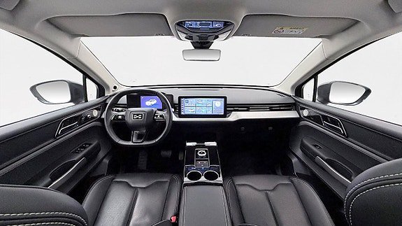 Vehicle Image 15