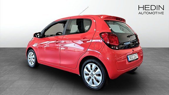 Vehicle Image 7