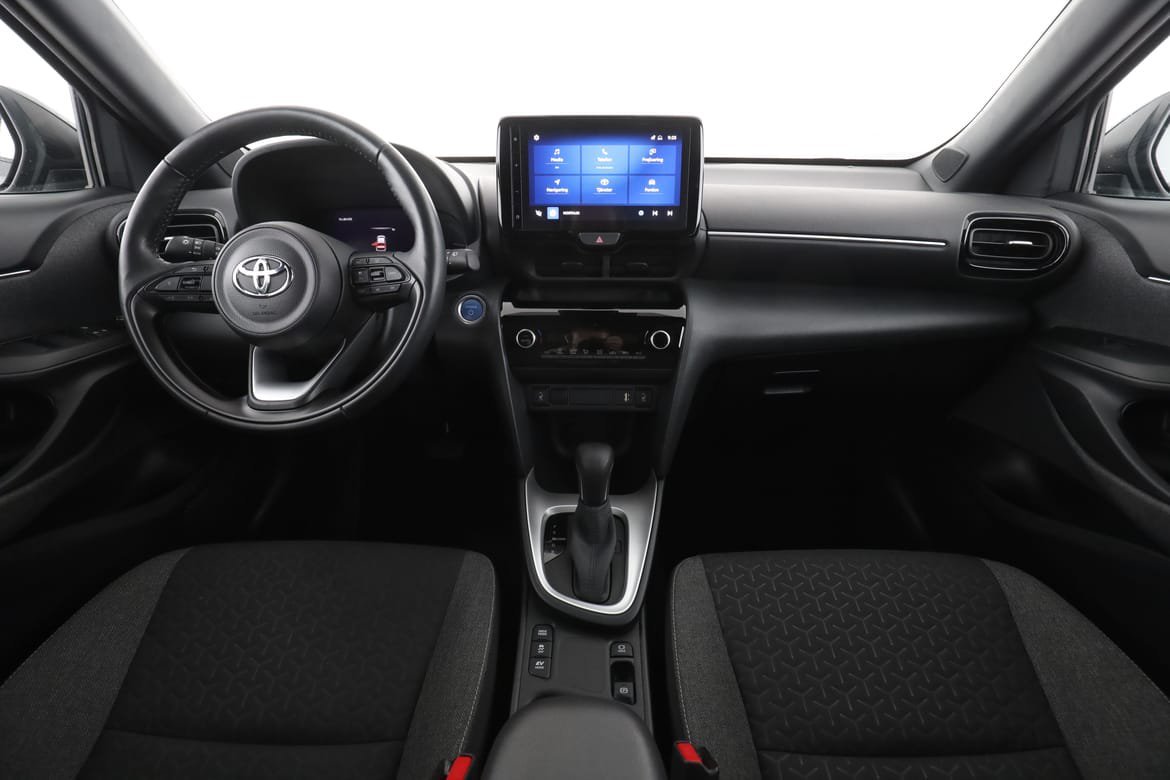 Vehicle Image 11