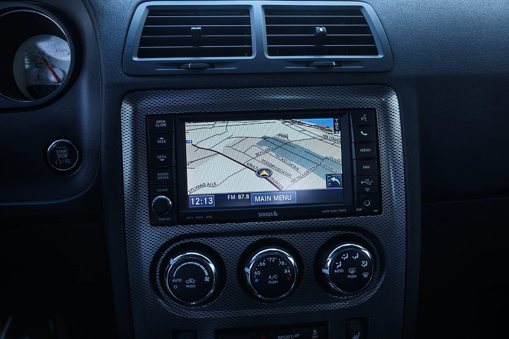 Vehicle Image 21