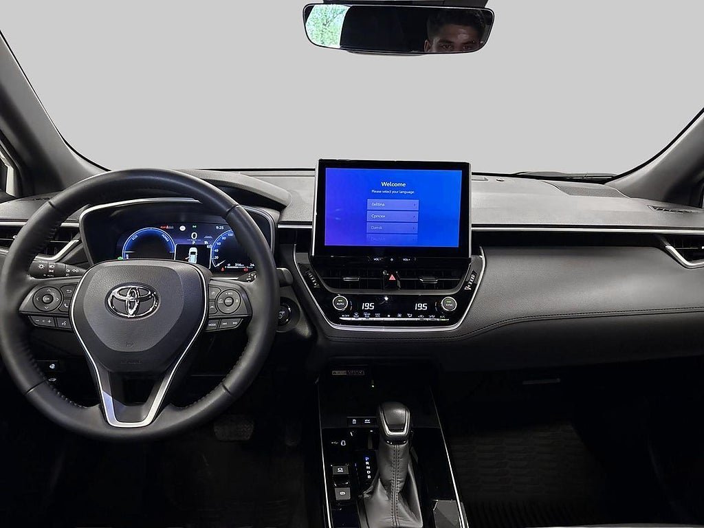 Vehicle Image 11