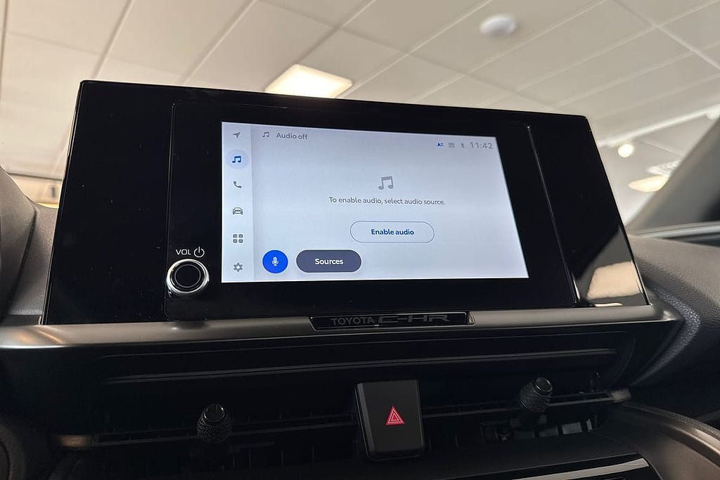Vehicle Image 15